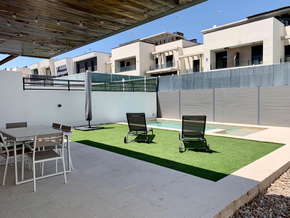 Chalet Con Piscina Privada A 25 Min De Madrid Arroyomolinos Esterno foto